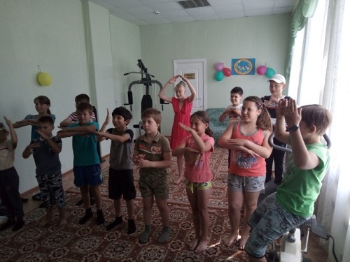 Специалисты центра соцзащиты Воскресенского района провели мероприятие ко Дню защиты детей